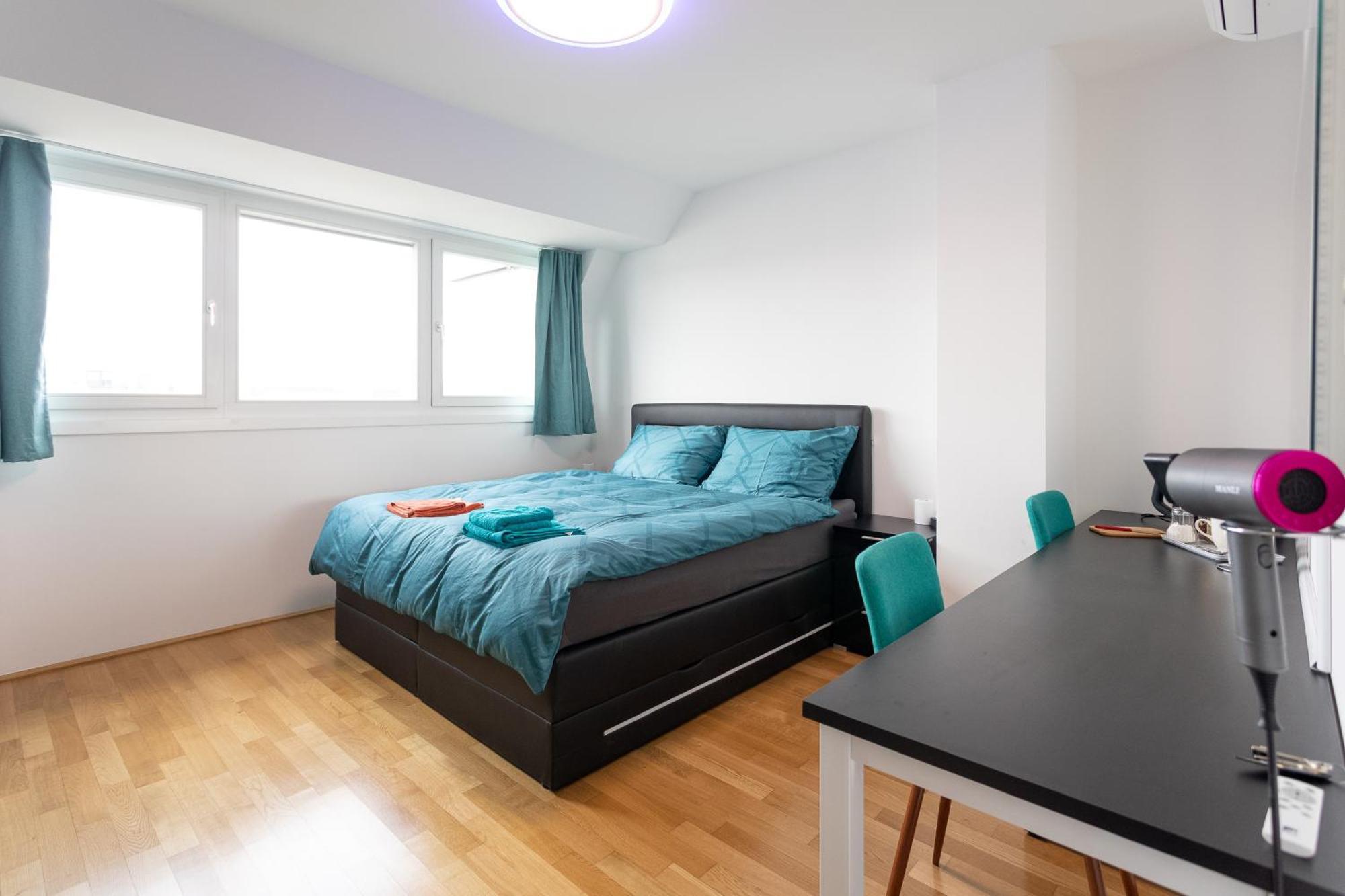 Private Room With Ac- Microwave, Personal Fridge & Metro Access - 7 Min To Center Vienna Exterior photo