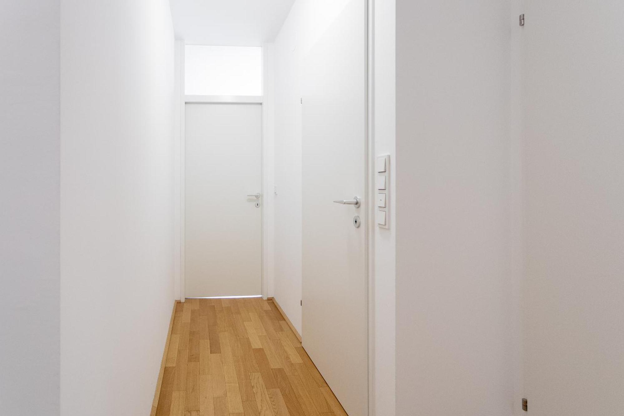 Private Room With Ac- Microwave, Personal Fridge & Metro Access - 7 Min To Center Vienna Exterior photo