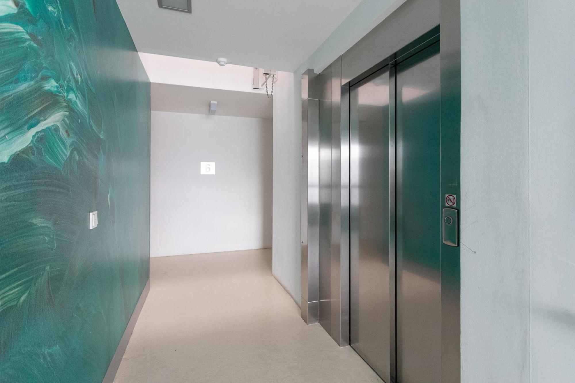 Private Room With Ac- Microwave, Personal Fridge & Metro Access - 7 Min To Center Vienna Exterior photo